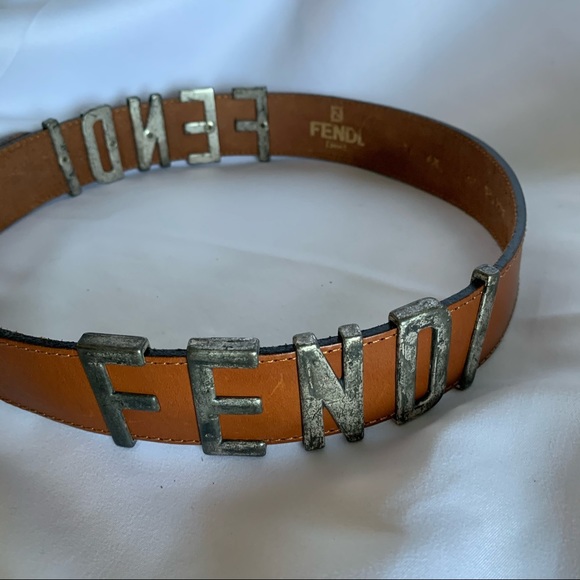 FENDI Logo Women’s Brown Leather Belt - Picture 3 of 8